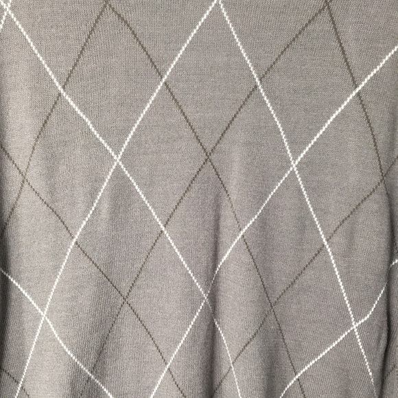 Dockers Mens Gray and White Argyle Sweater Size XL NEW with Tags - Picture 2 of 7